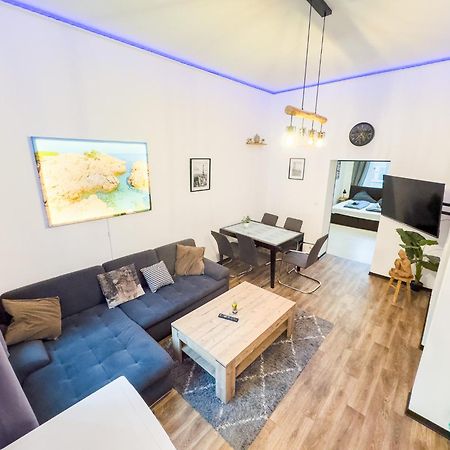 #221 Moderne City Wohnung Im Herzen Von Neuss Exterior foto
